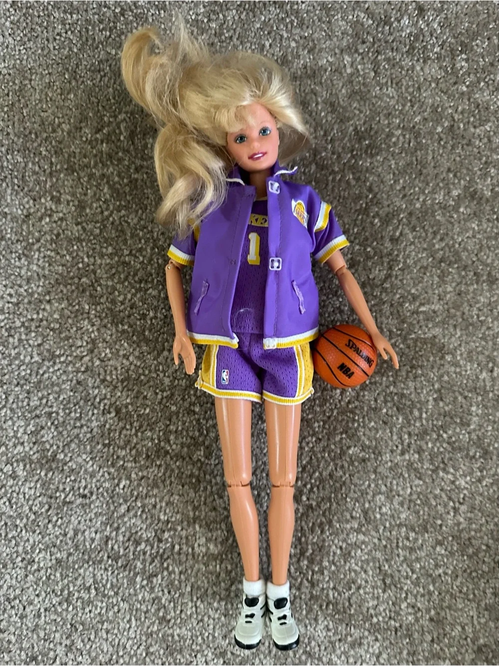 Barbie Doll Lot - VTG 90’s with loads of clothes & accessories